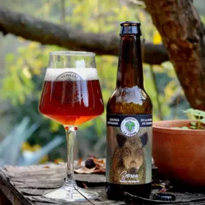 Cerveza Serrana 33 cl. Cervezas La Yedra